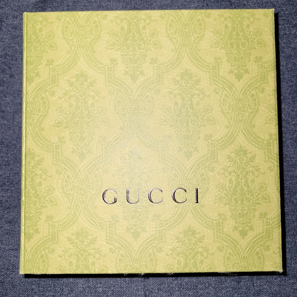 Gucci belt